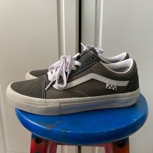 VANS SHOE